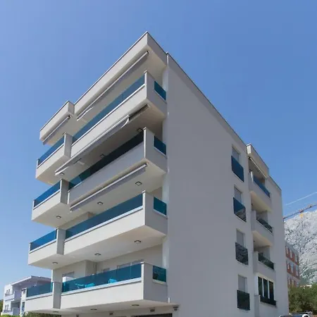 Ruza * Makarska